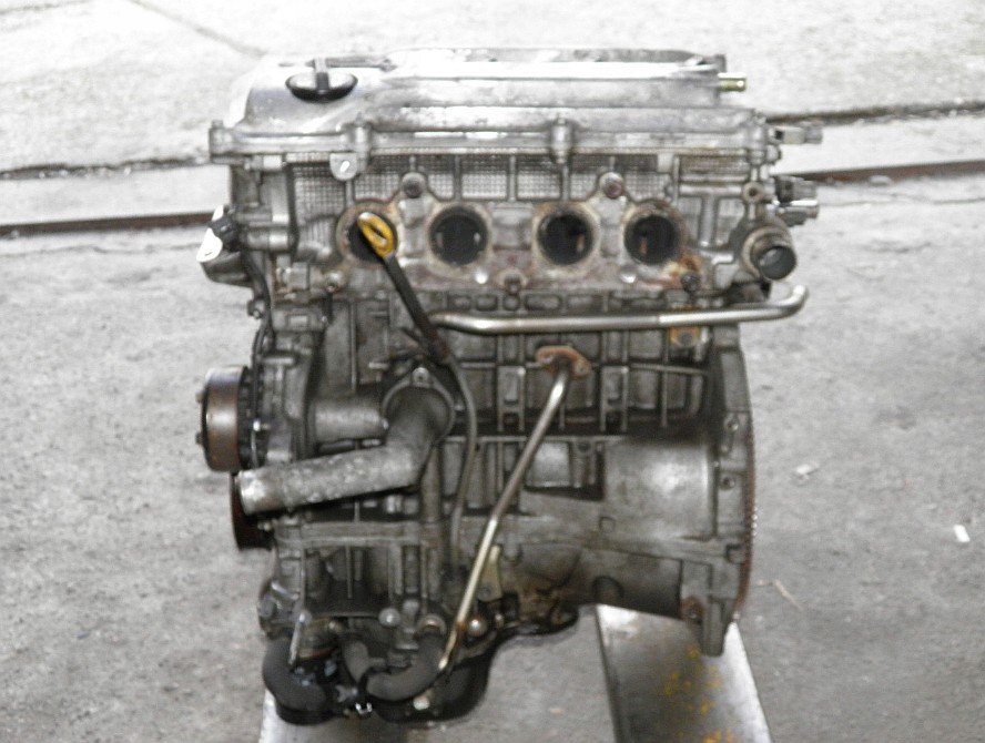 Motor 2,4 VVTi 2AZ-FE na Toyota Previa